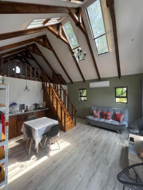 Treehouse - payable outside woodfire hot tub at R200